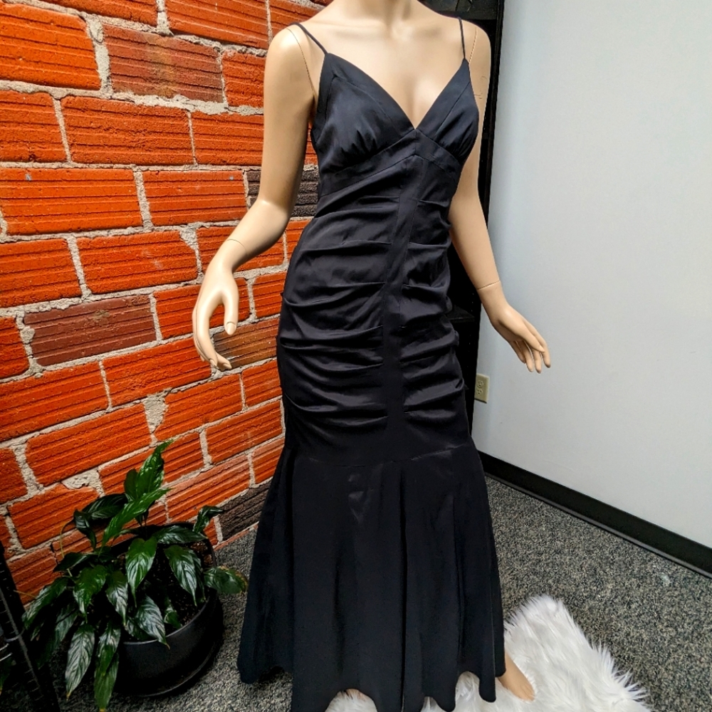 Cache Formal Mermaid Dress Sz 8 Tiered Ruched Satin Maxi Sweetheart neckline